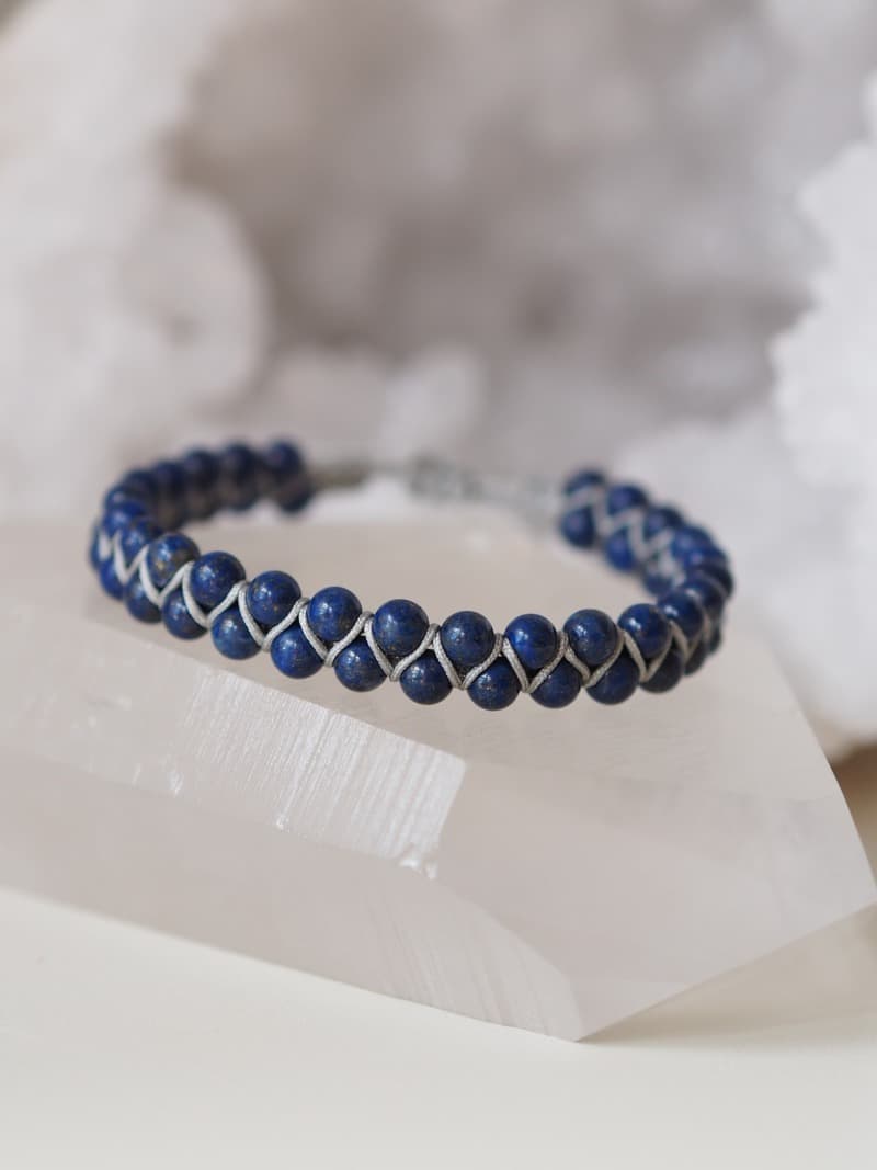 27 Naramek z mineralu Lapis Lazuli