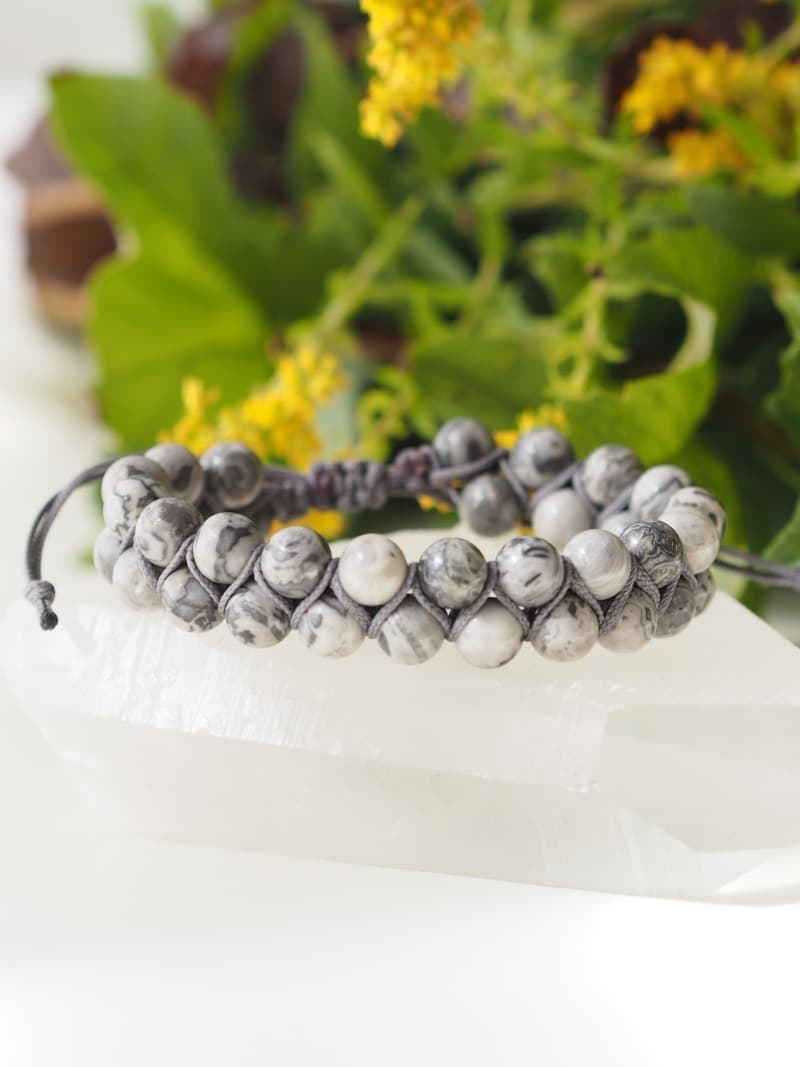 11 Naramek shamballa z mineralu Jaspis