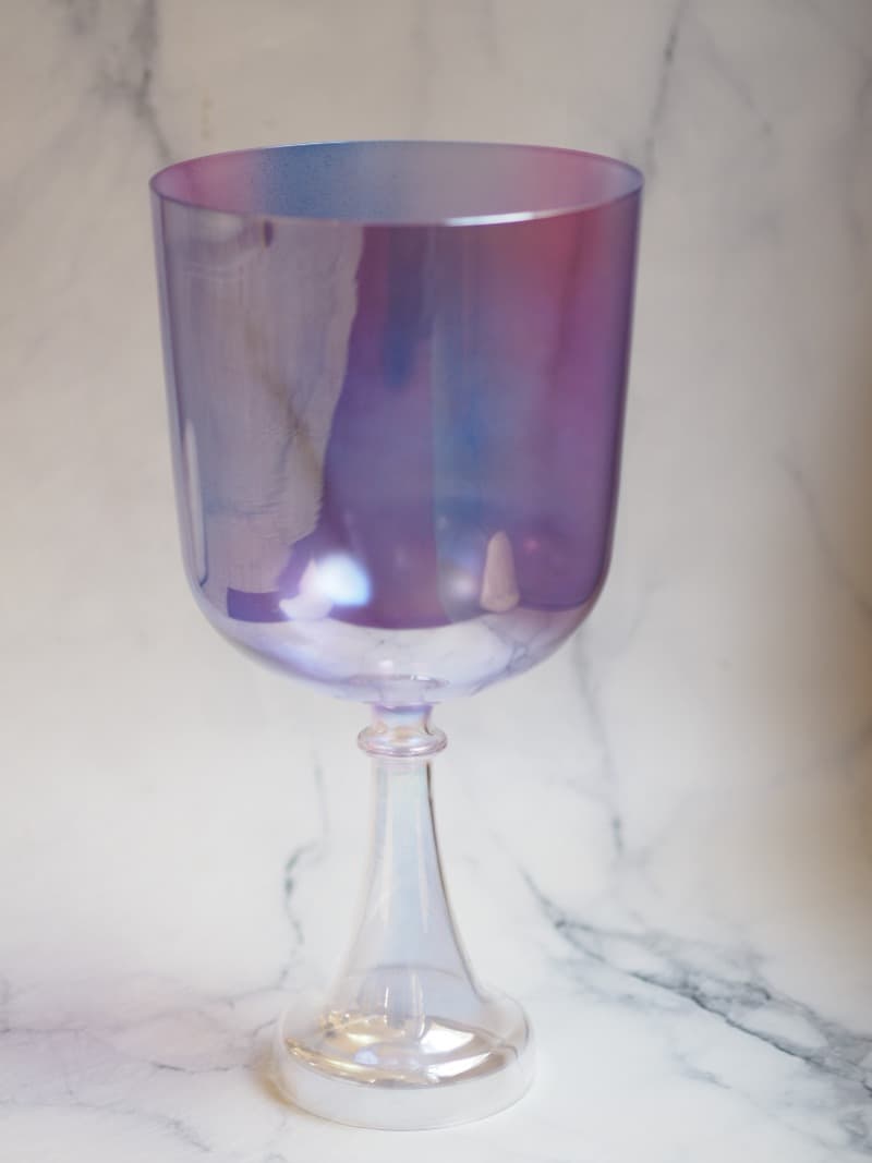 Křišťálový alchymický zpívající kalich - průměr 17,5 cm, 432 Hz, 7. čakra, 3. oktáva