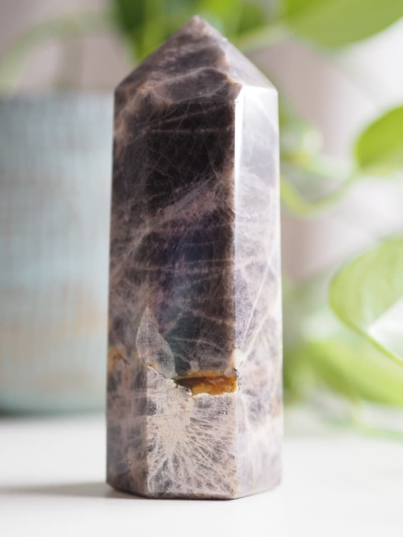 3 Zivec obelisk