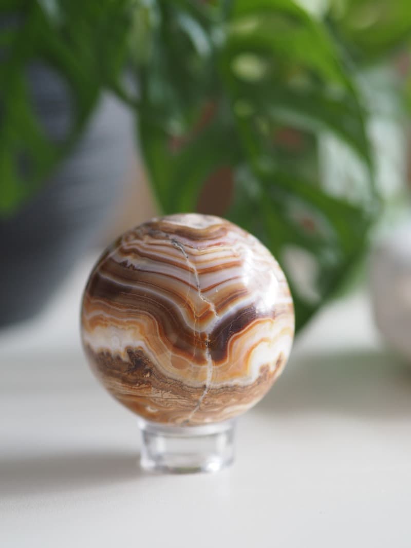 Aragonit, koule 6,5 cm