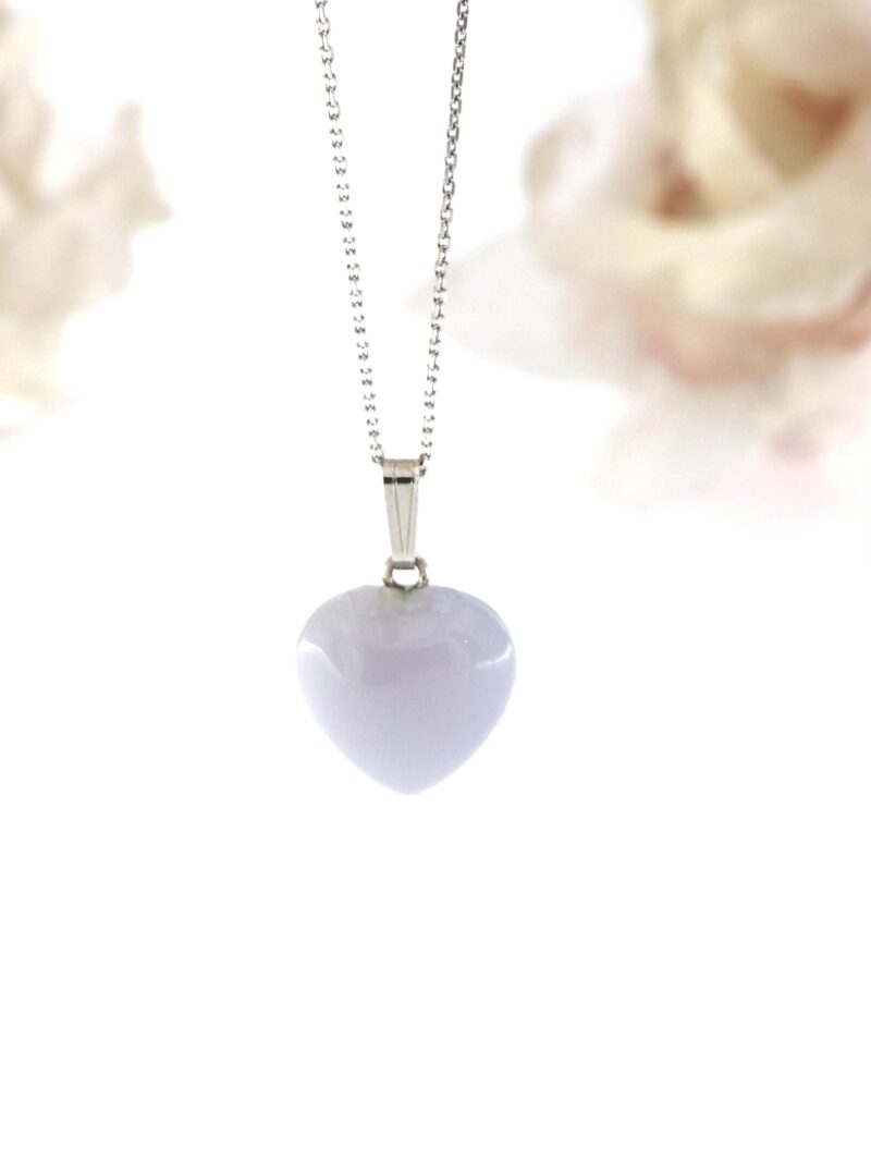 Chalcedon přívěsek srdíčko, 1,5 cm